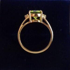 Peridot and Diamond Ring 18ct Yellow Gold - Size K (S8579) - Image 3