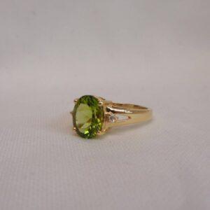 Peridot and Diamond Ring 18ct Yellow Gold - Size K (S8579) - Image 4