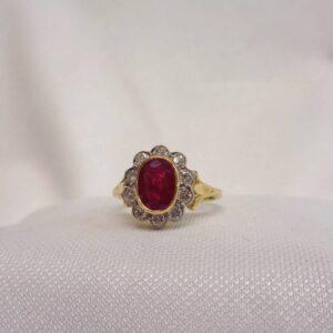 Quality Ruby & Diamond Cluster Ring 18ct Yellow Gold - Size N (US 6.75) (S8476) - Image 4