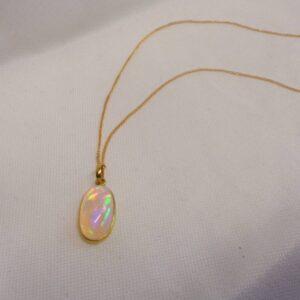 Natural Opal Pendant in 14ct Gold - Length 17in (S8627) - Image 2