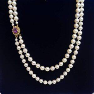 Incredible Two Row Cultured Pearl with Amethyst and Pearl 9ct Clasp - Length 22 1/2in (S7657) - Image 1