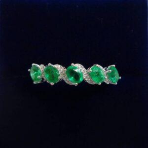 Emerald and Diamond Ring 18ct White Gold - Size O (A1186)
