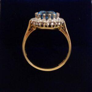 Vintage c.1984 Blue Topaz and Diamond Cluster Ring 18ct Yellow Gold - Size M (S8605) - Image 3