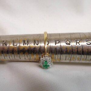 Beautiful Emerald and Diamond Cluster Ring 18ct Yellow Gold - Size O (S7643) - Image 8