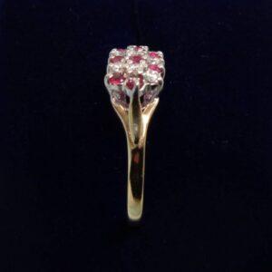 Vintage C.1988 Ruby and Diamond Cluster Ring 9ct Gold - Size L 1/2 (S8607) - Image 2