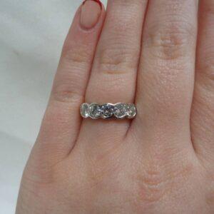 1.25ct Five Stone Diamond Ring 18ct Yellow Gold - Size N 1/2 (A1317) - Image 6