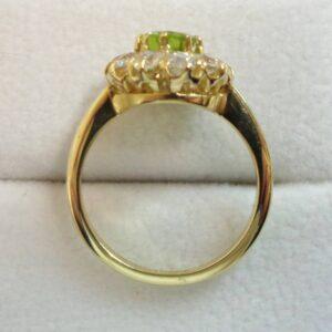 Antique Peridot and Diamond Cluster Ring 18ct Yellow Gold - Size J 1/2 (A1410) - Image 3
