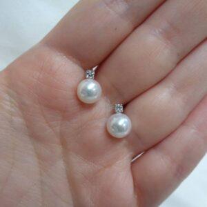 Stunning Cultured Pearl and Diamond Earrings 18ct White Gold (A1500) - Image 6