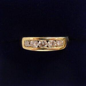 Stunning Five Stone 0.50ct Diamond Ring in 18ct Yellow Gold - Size O (A1241)