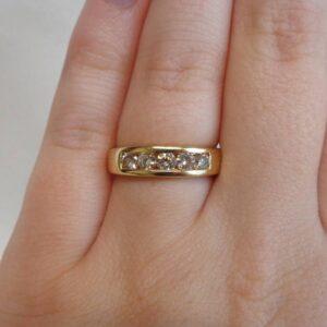 Stunning Five Stone 0.50ct Diamond Ring in 18ct Yellow Gold - Size O (A1241) - Image 6