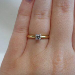 Elegant 0.25ct Diamond Solitaire Ring in 18ct Yellow Gold - Size N (A1243) - Image 6