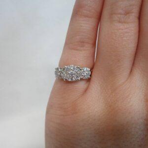 Triple Cluster 0.50ct Diamond Ring in 18ct Yellow Gold - Size H (A1275) - Image 6