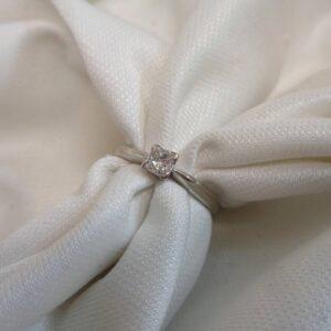 Beautiful 0.27ct Diamond Solitaire Ring in Platinum – Size L 1/2 (A1297) - Image 4