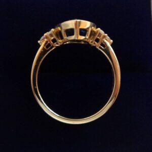 Stunning Sapphire and Diamond Ring in 14ct Yellow Gold - Size N (A1620) - Image 3