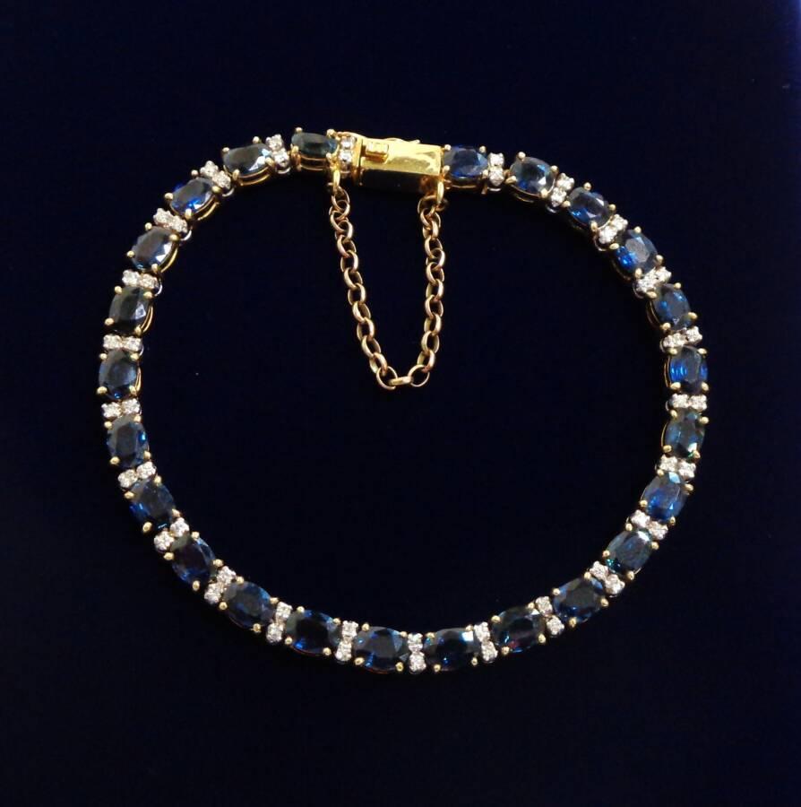 Fancy Sapphire and Diamond Bracelet in 14ct Yellow Gold – Length 8inch (A1602)