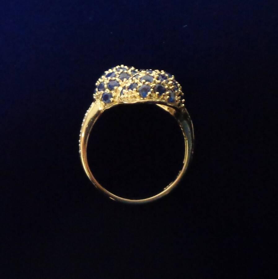 Unique Sapphire and Diamond Cluster Ring in 9ct Yellow Gold – Size N 1/2 (A1765) - Image 3