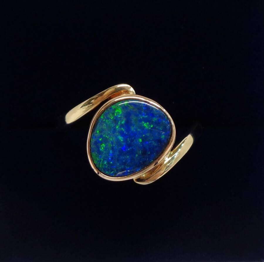 Stunning Black Opal Doublet Solitaire Ring in 14ct Yellow Gold – Size P 1/2 (A1766)